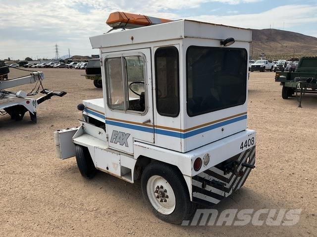  FAX Towing trucks
