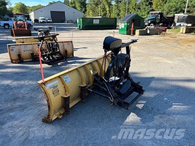Fisher  Snow blades and plows