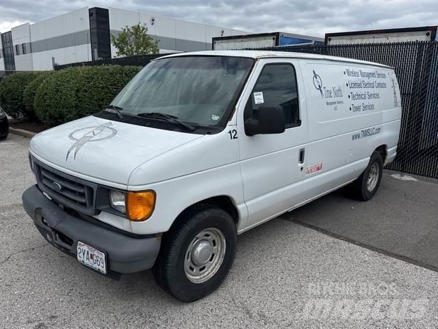 Ford  Box body trucks