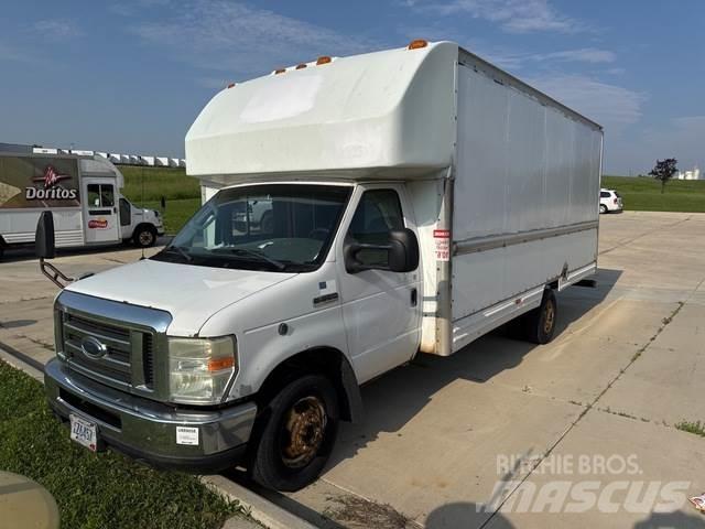 Ford E-350 Panel vans