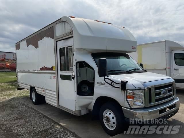 Ford E-350 Box body trucks