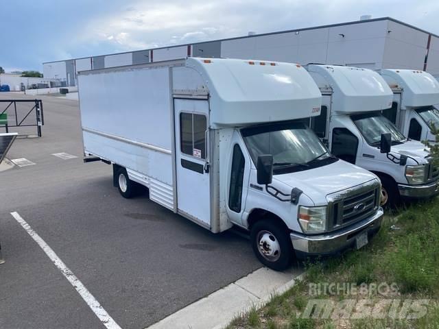 Ford E-350 Panel vans