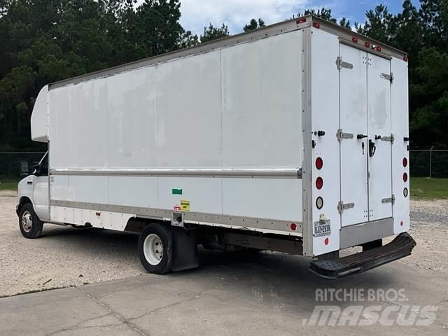 Ford E-350 Box body