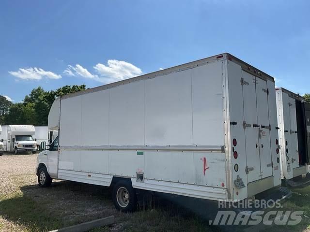 Ford E-350 Panel vans
