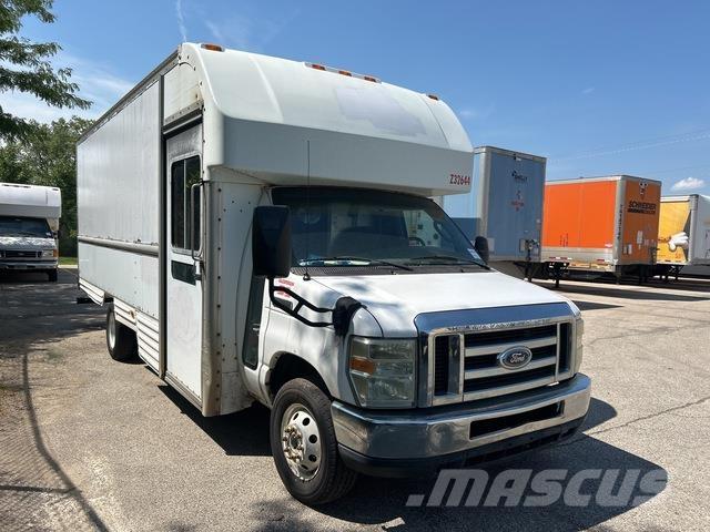 Ford E-350 Panel vans