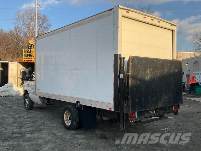 Ford E-350 Box body trucks