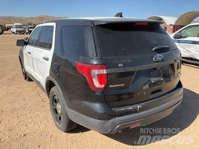 Ford Explorer Cars
