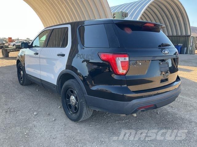 Ford Explorer Cars