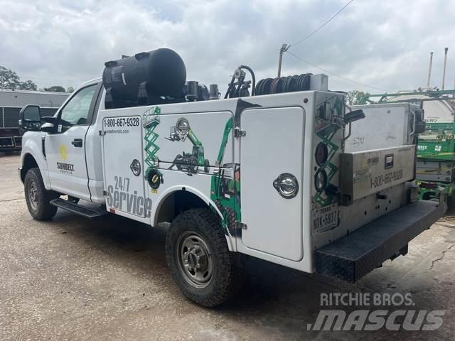 Ford F-250 Construction - Others