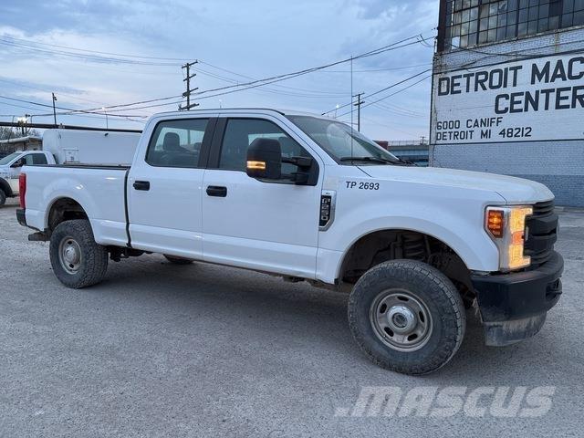 Ford F-250 Pick up/Dropside