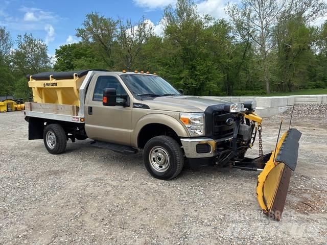Ford F-250 Snow blades and plows