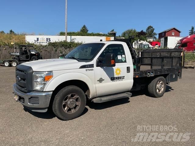 Ford F-250 Flatbed / Dropside trucks