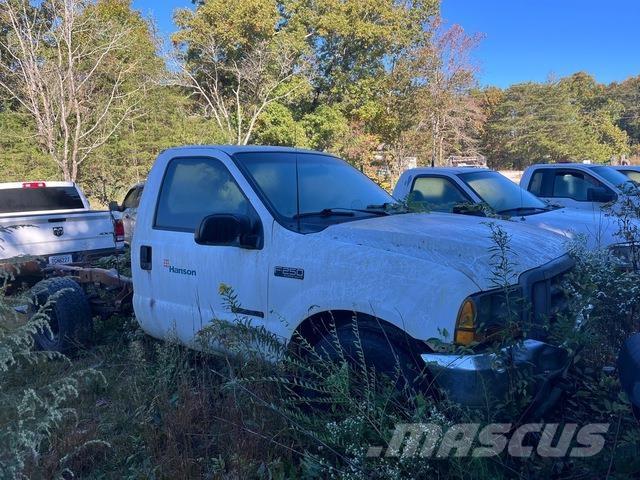 Ford F-250 Cabins and interior