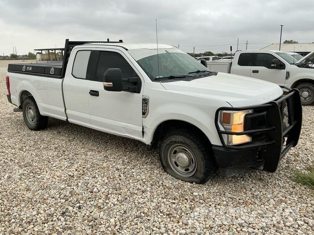 Ford F-250 Pick up/Dropside