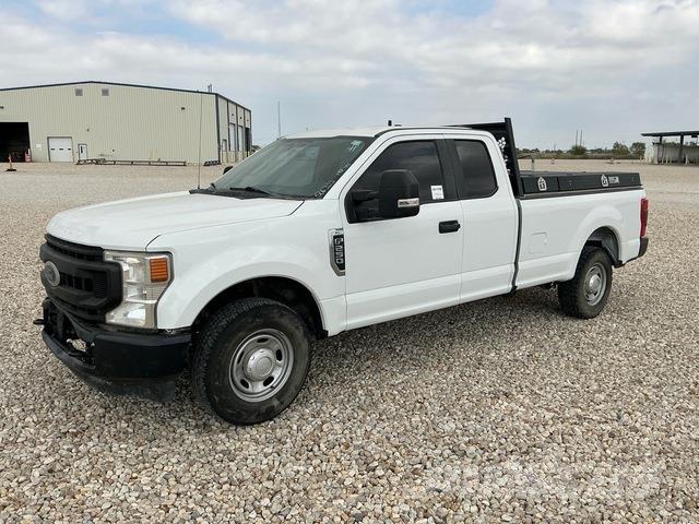 Ford F-250 Pick up/Dropside