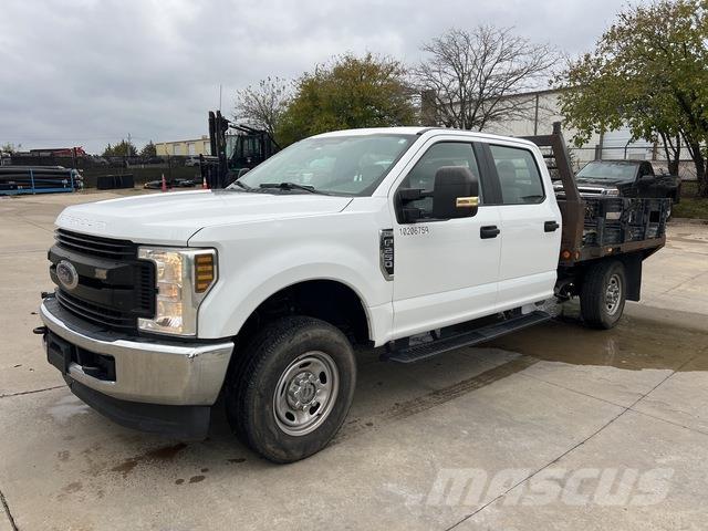 Ford F-250 Flatbed / Dropside trucks