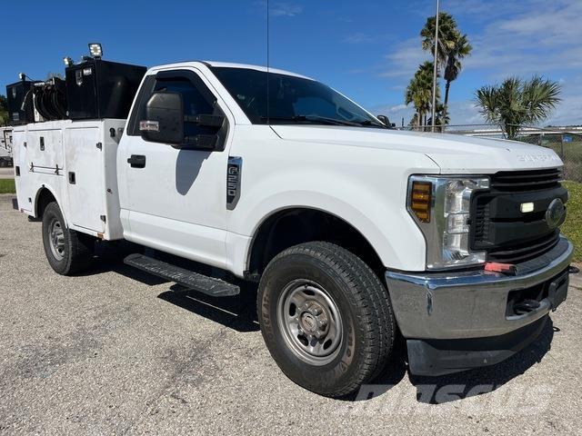 Ford F-250 Municipal / general purpose vehicles