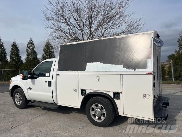 Ford F-350 Pick up/Dropside