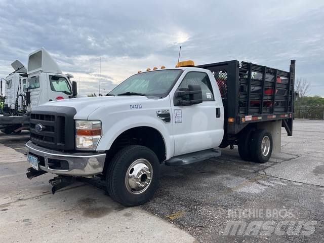 Ford F-350 Flatbed / Dropside trucks