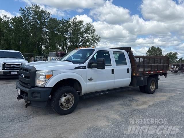 Ford F-350 Flatbed / Dropside trucks