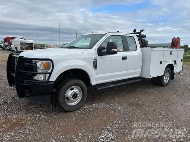 Ford F-350 Municipal / general purpose vehicles