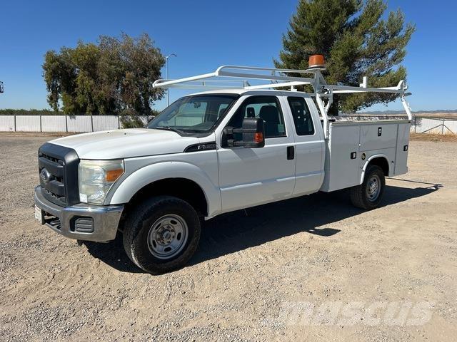 Ford F-350 Pick up/Dropside