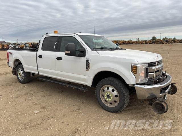 Ford F-350 Pick up/Dropside