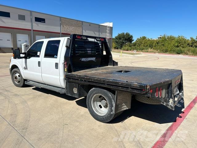 Ford F-350 Flatbed / Dropside trucks