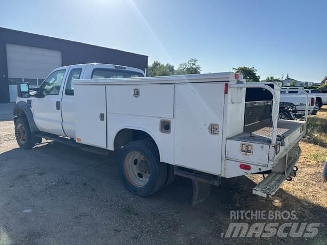 Ford F-450 Municipal / general purpose vehicles