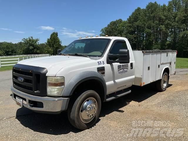Ford F-450 Municipal / general purpose vehicles