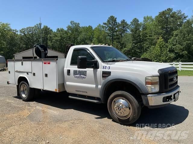 Ford F-450 Municipal / general purpose vehicles