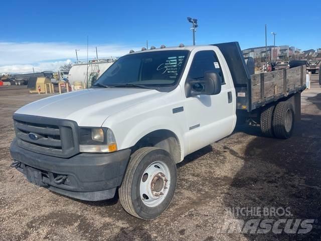 Ford F-450 Flatbed / Dropside trucks
