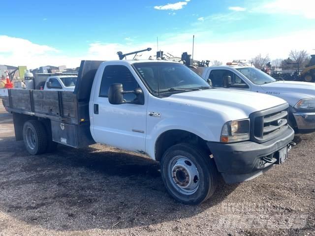 Ford F-450 Flatbed / Dropside trucks