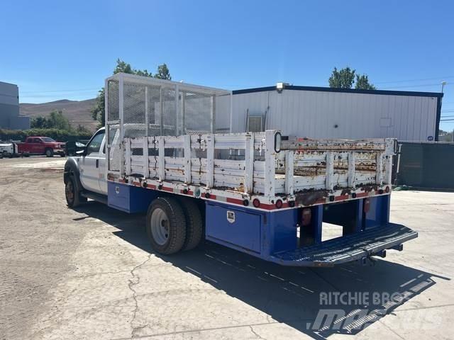 Ford F-450 Flatbed / Dropside trucks