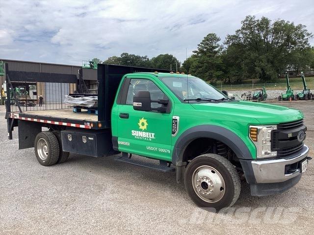 Ford F-450 Flatbed / Dropside trucks
