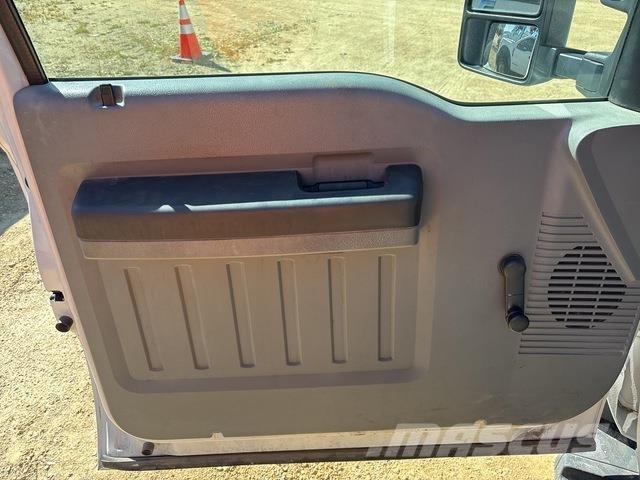 Ford F-450 Pick up/Dropside