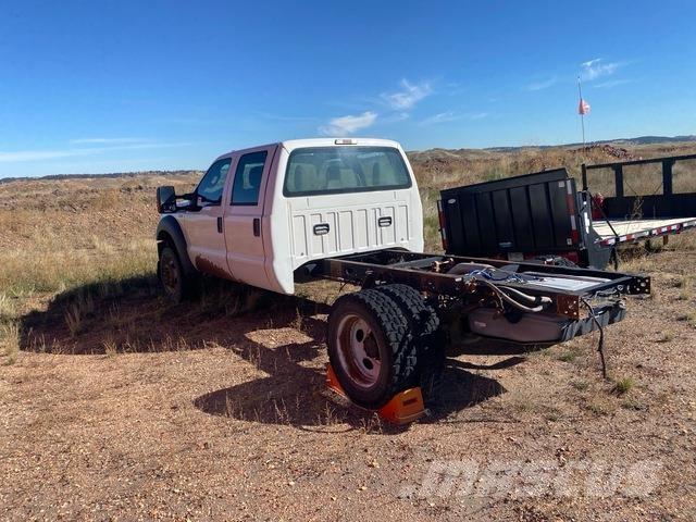 Ford F-450 Cabins and interior