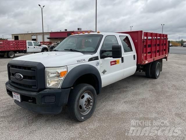 Ford F-550 Flatbed / Dropside trucks