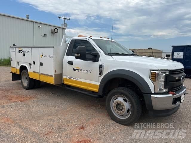 Ford F-550 Construction - Others