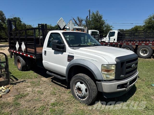 Ford F-550 Flatbed / Dropside trucks