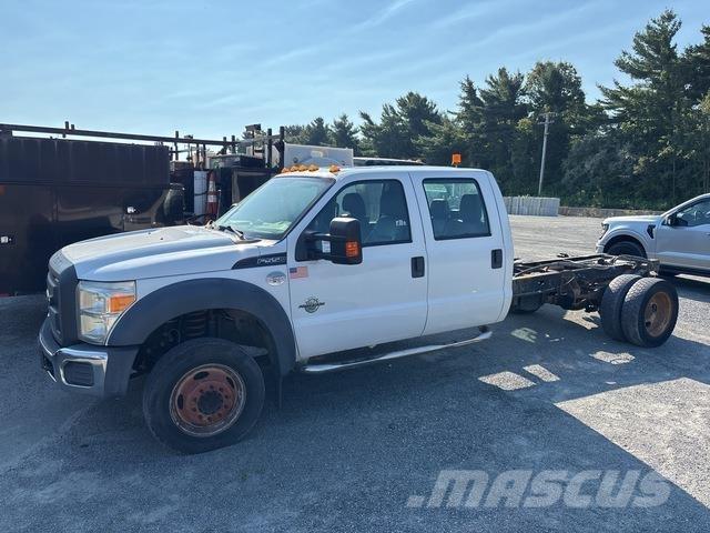 Ford F-550 Cabins and interior