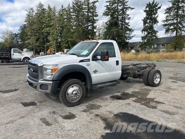 Ford F-550 Cabins and interior