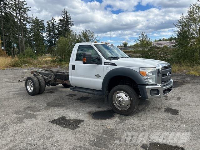 Ford F-550 Cabins and interior