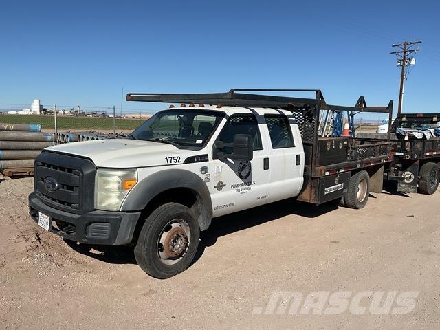 Ford F-550 Flatbed / Dropside trucks