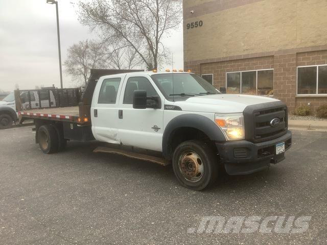 Ford F-550 Flatbed / Dropside trucks