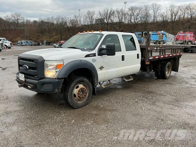 Ford F-550 Flatbed / Dropside trucks