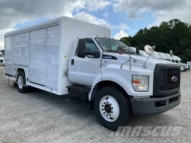Ford F-650 Beverage delivery trucks