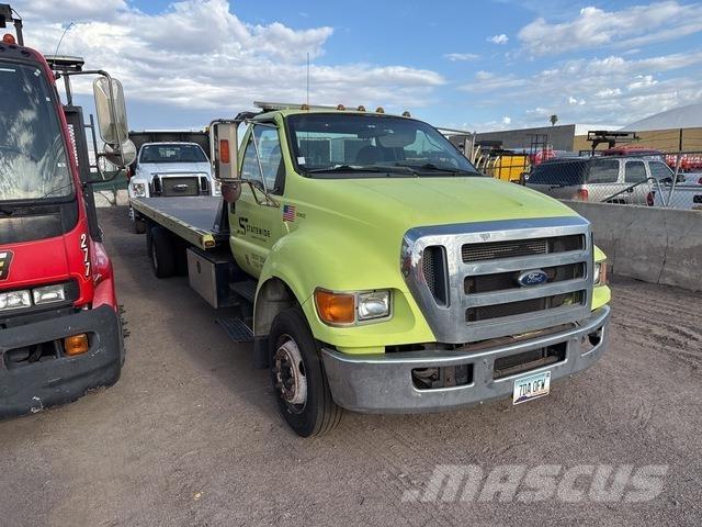 Ford F-650 Recovery vehicles