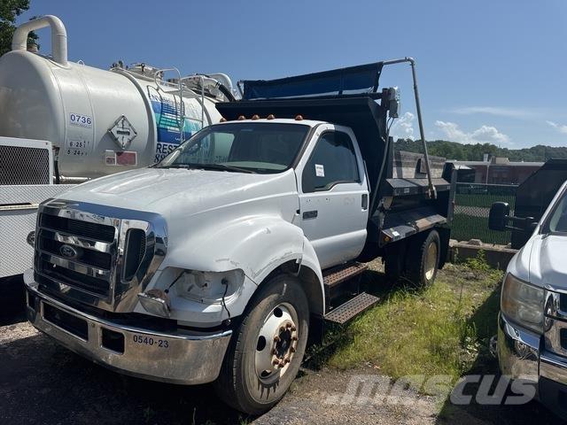 Ford F-650 XLT Tipper trucks