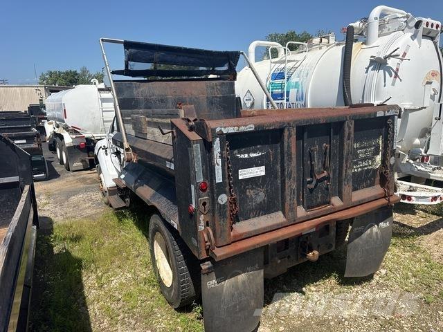 Ford F-650 XLT Tipper trucks